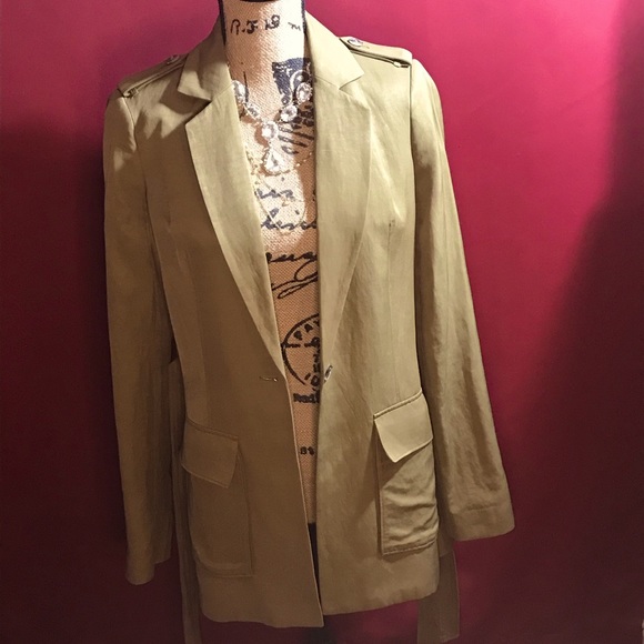 NWOT Express beautiful belted olive colored jacket - Picture 3 of 11